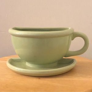 Vintage Wall Pocket Planter Cup & Saucer ☕️🌿🪻